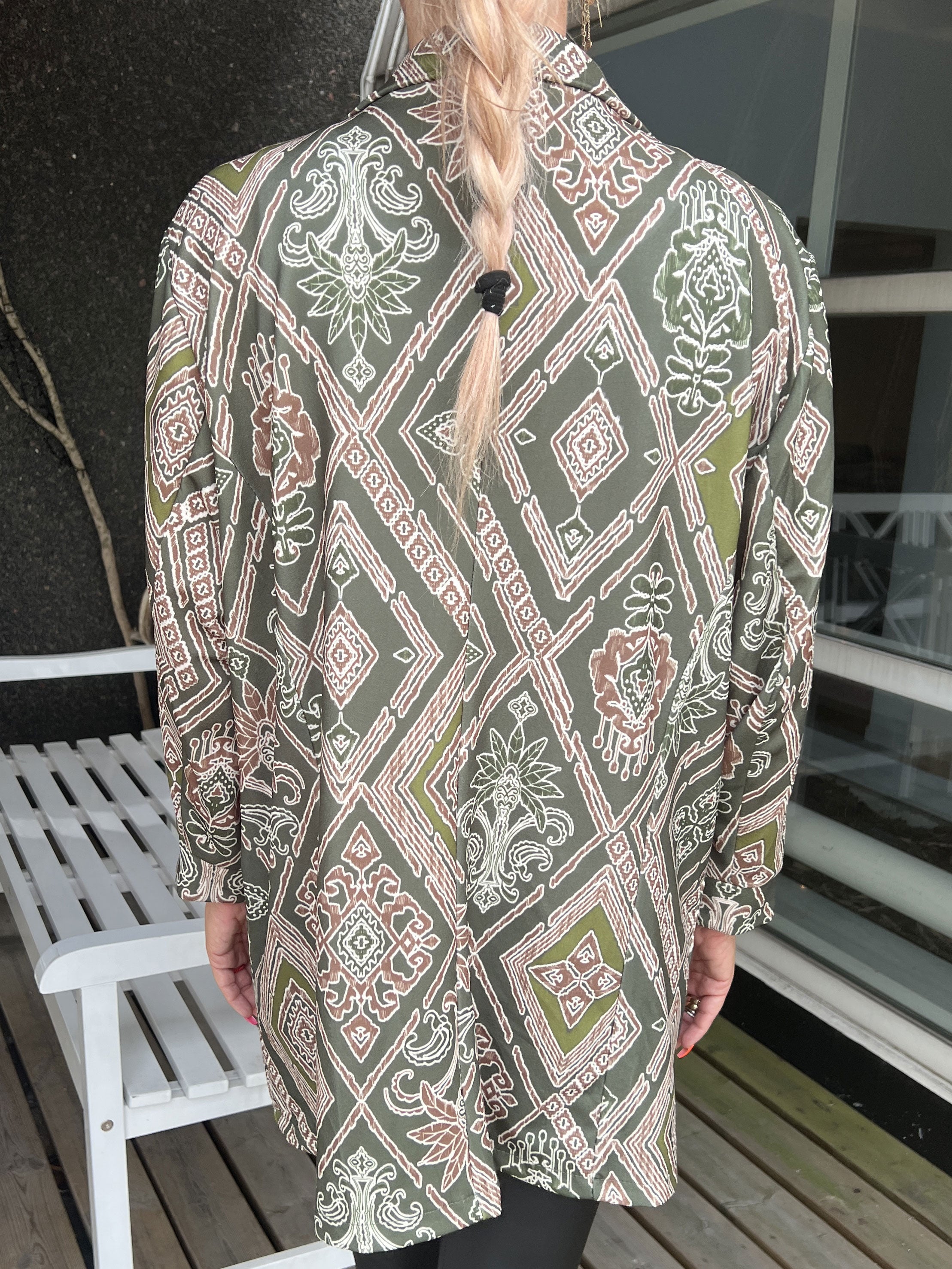 Alberte Pattern - Blazer i mönster